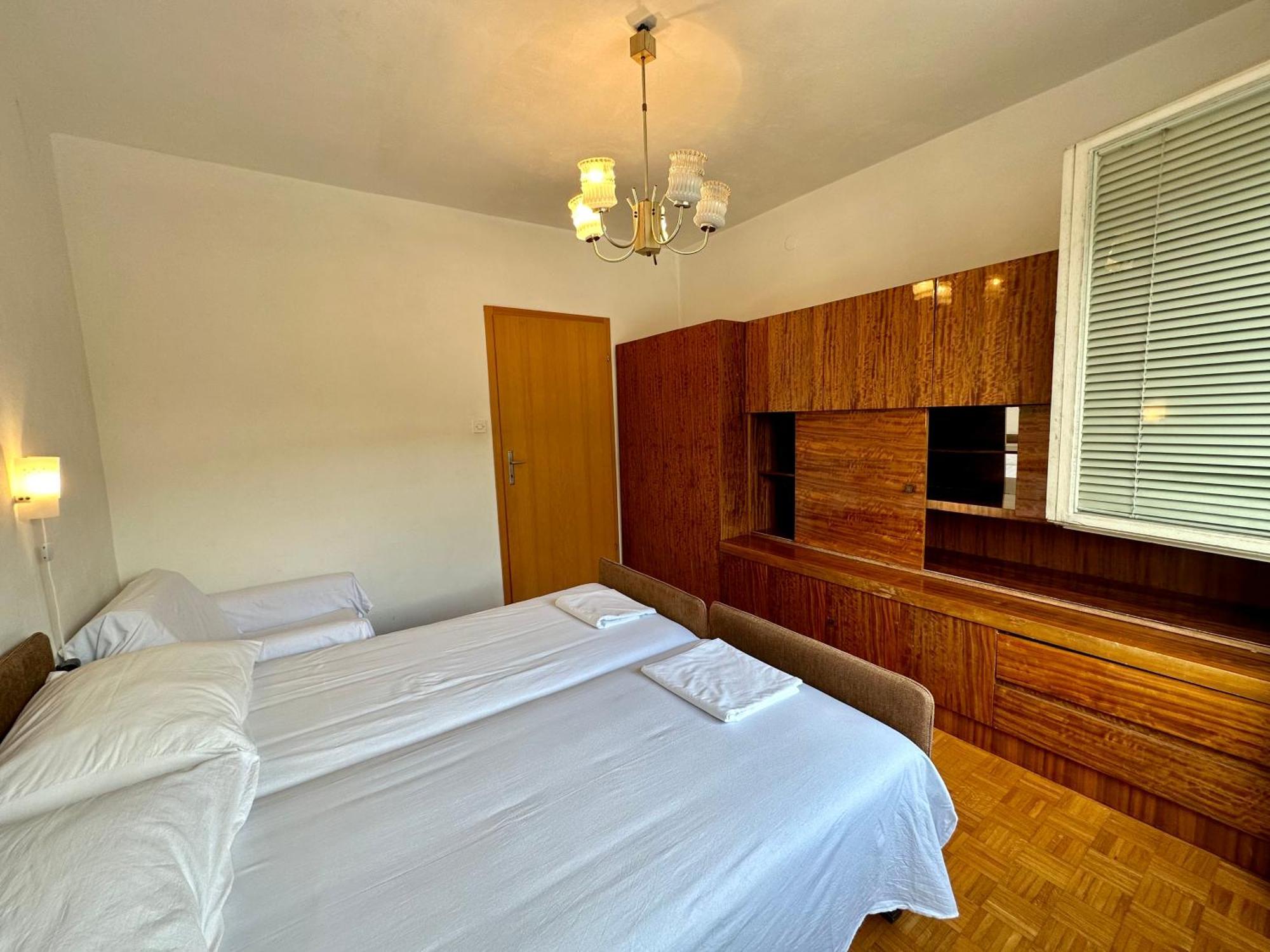 Apartman Neno ดรามัลย์ ภายนอก รูปภาพ